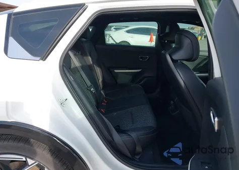 2025 Kia K4 Gt-Line z USA, uszkodzony, nr VIN 3KPFW4DE8SE241692